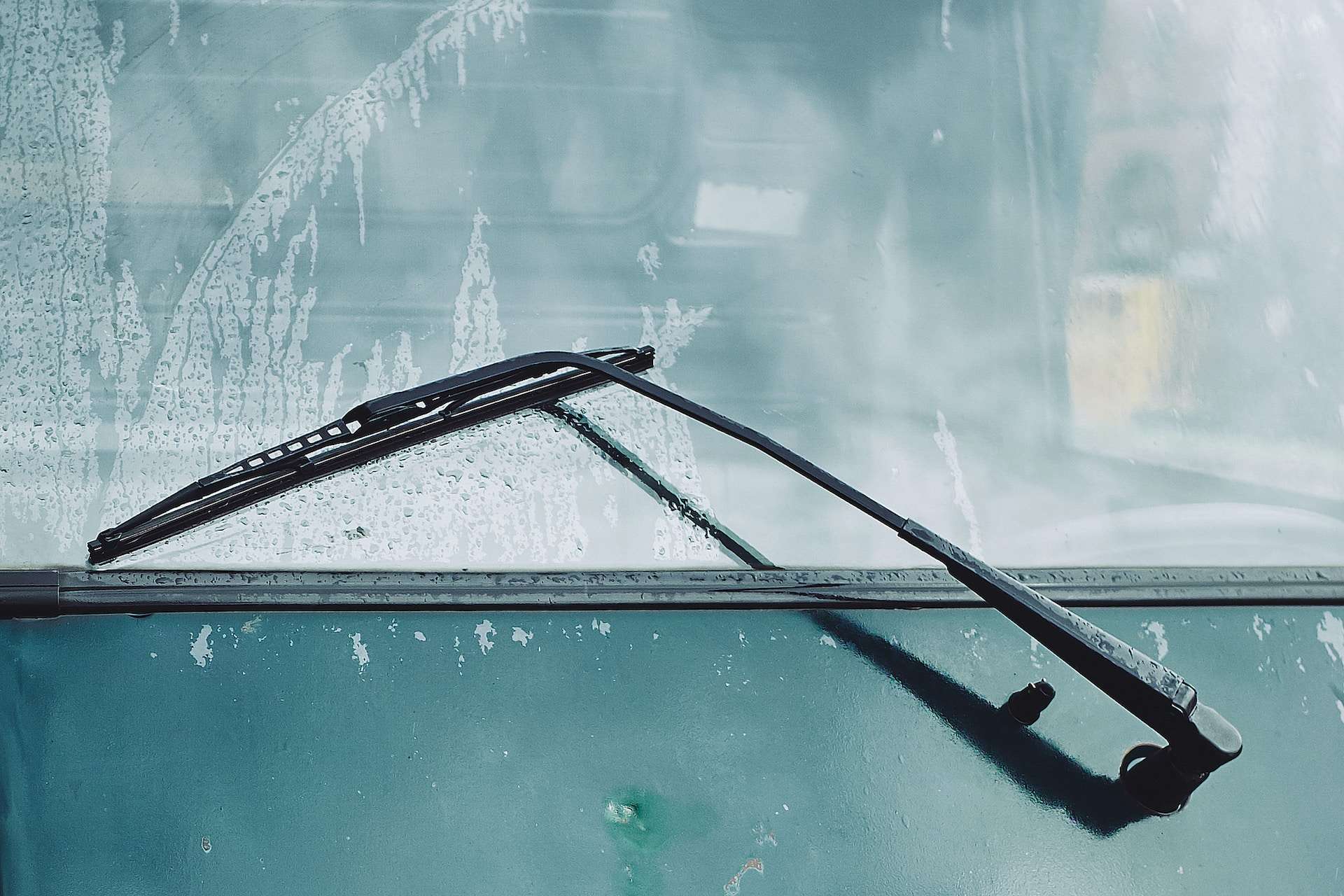 Replacing Windshield Wipers